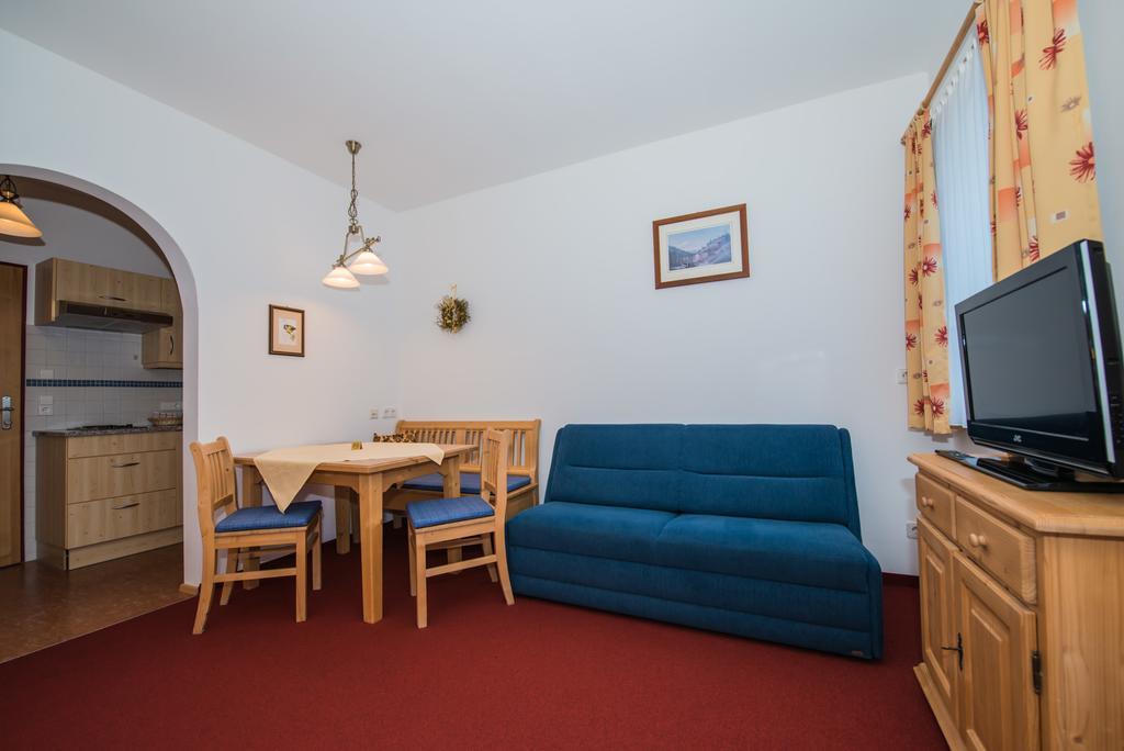 Aparthotel Ederhof Schlanitzen Room photo